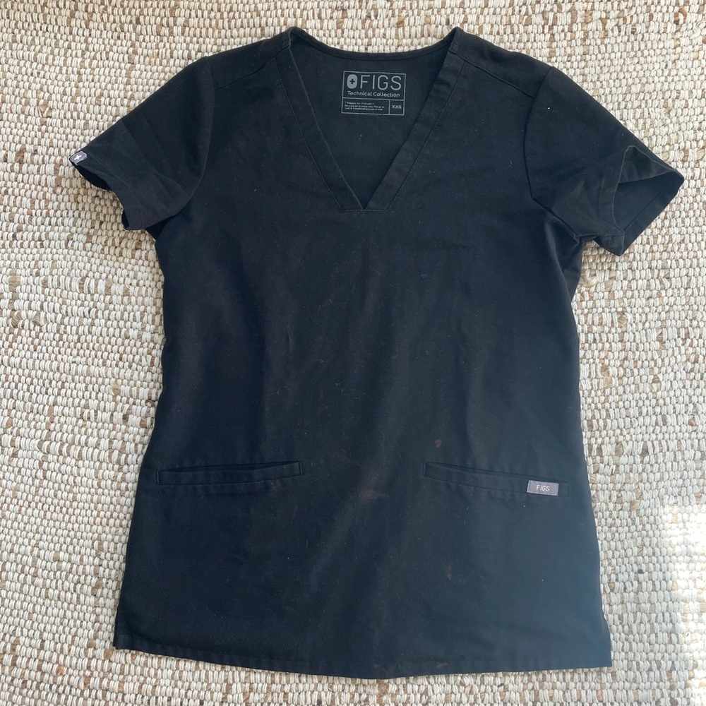 Figs Casma Three-Pocket Scrub Top, XS, Black